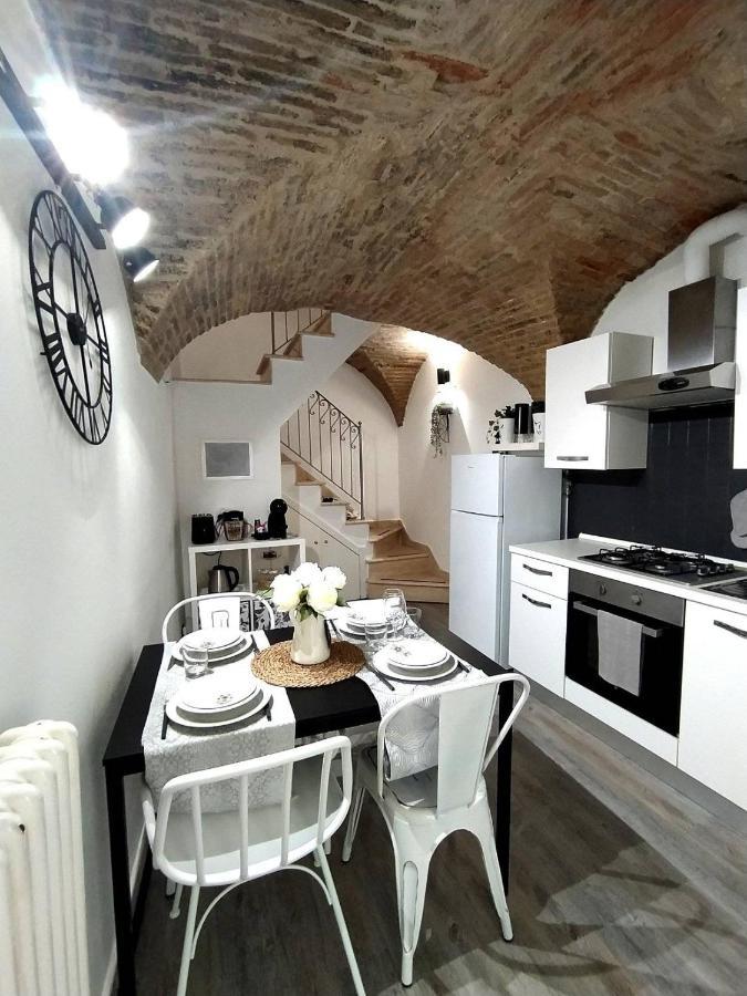 Casa In Centro Storico Vista Gran Sasso Lejlighed Atri Eksteriør billede