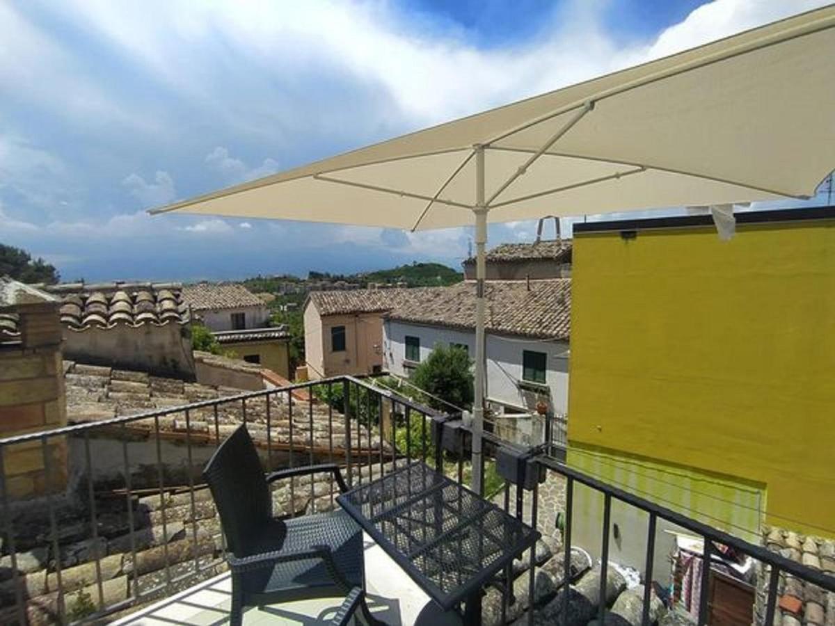 Casa In Centro Storico Vista Gran Sasso Lejlighed Atri Eksteriør billede